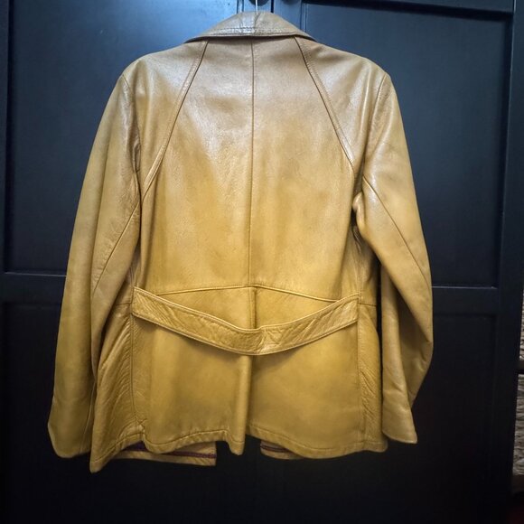 Old Hide House Action Jacket - Picture 1 of 2